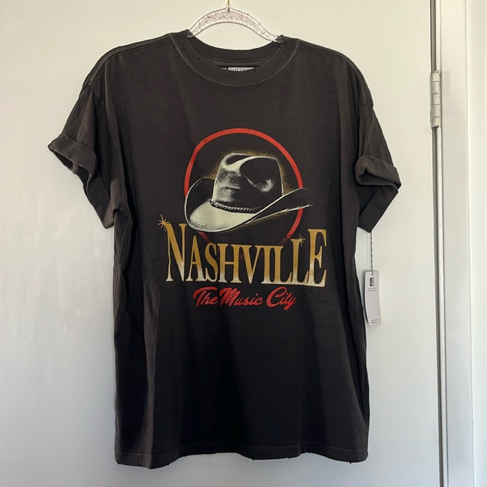 Girl Dangerous Nashville Cowboy Hat Distressed Shirt